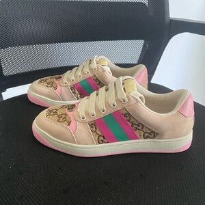 Gucci Beige and Pink sneakers